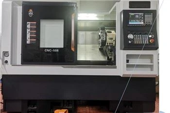 Mașină de strunjire CNC cu control FANUC